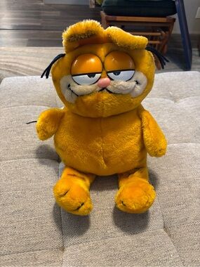 Vintage Plush  Garfield 1978